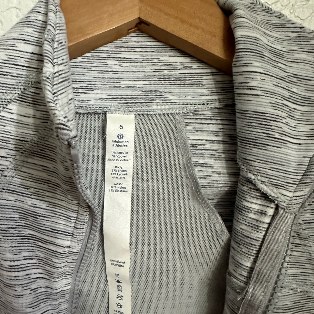 Lululemon jacket